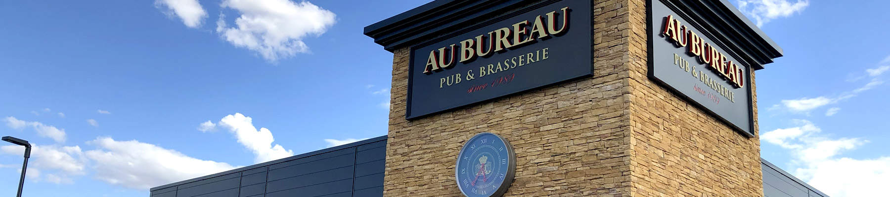 illustration de Au Bureau